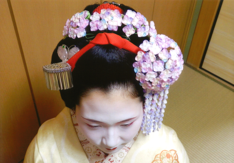 Geisha Hair Style